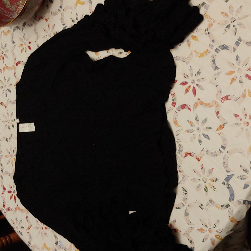 Guest Editor Top With Puff Sleeves - image 1